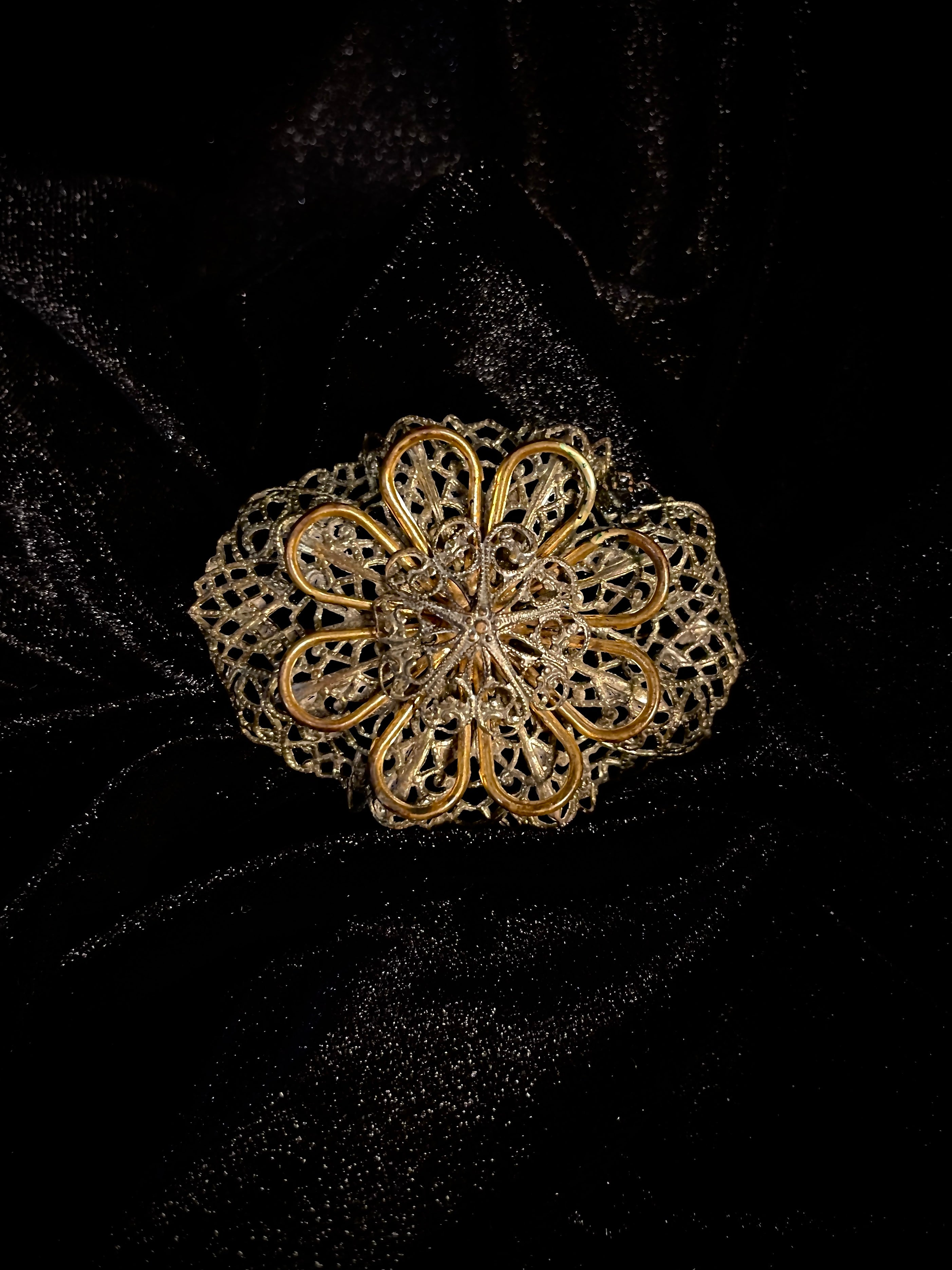 Victorian Brass Bow Broach - As Is