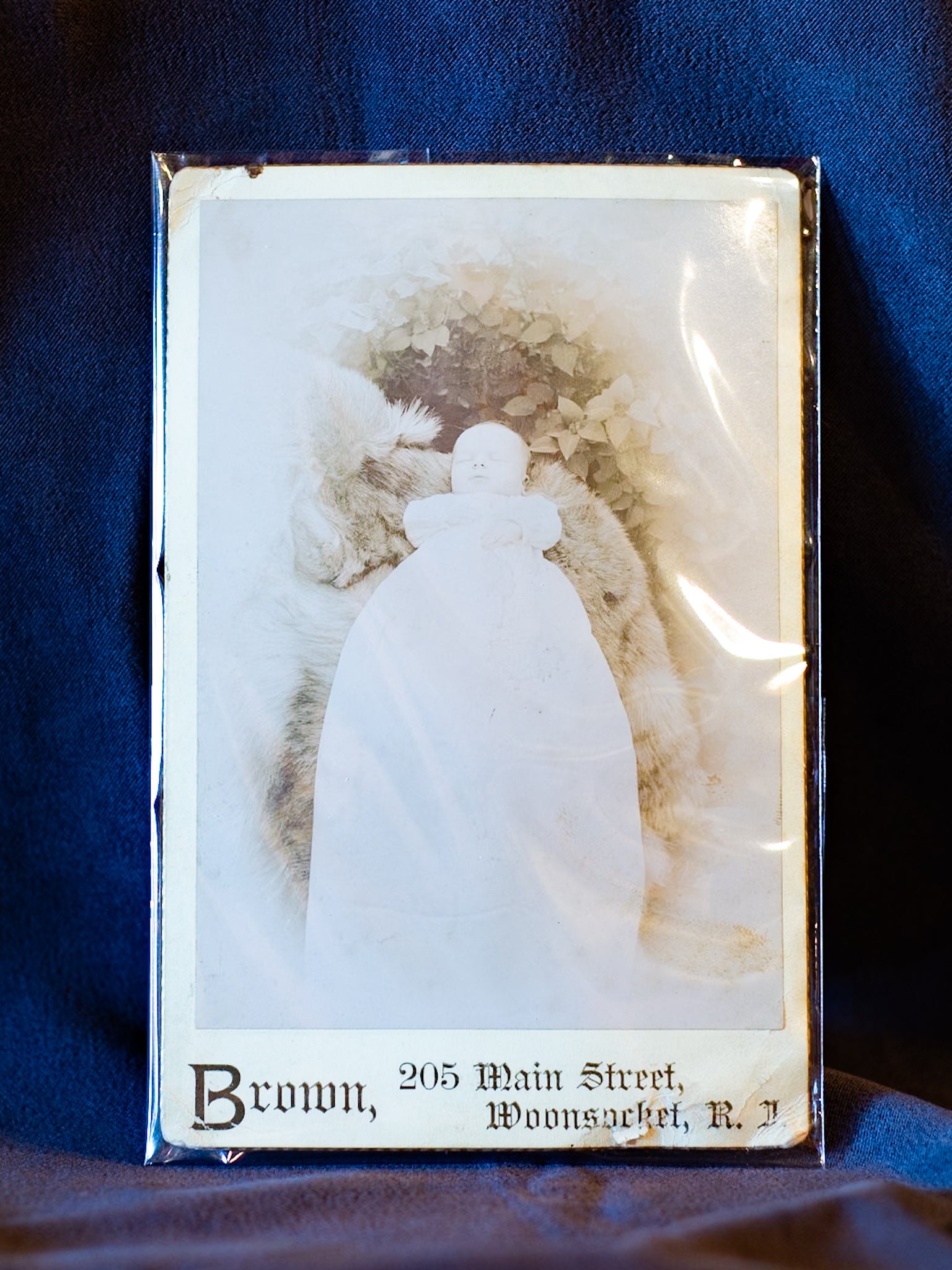 Post Mortem Cabinet Card, Infant